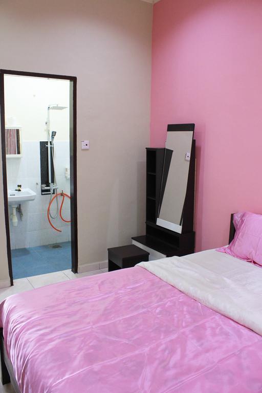 Kampong Baharu  Memory Homestay חדר תמונה